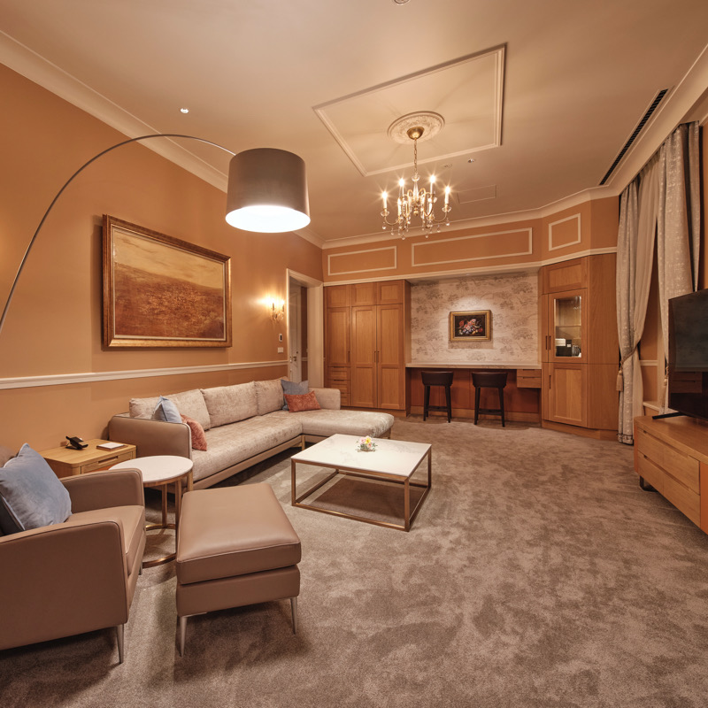 Suite Room