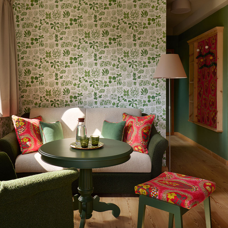 Chamber Suite