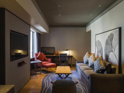 Junior Twin Suite