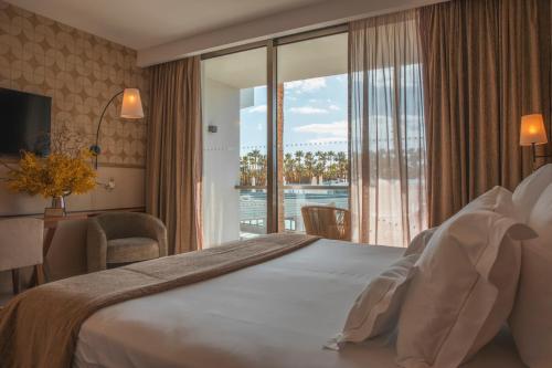 Superior Double Room Pool View