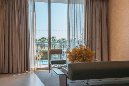 Palm Club Suite Ocean View