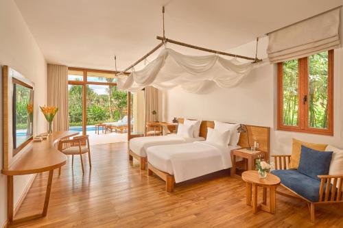 Lagoon One Bedroom Pool Villa with Twin Beds