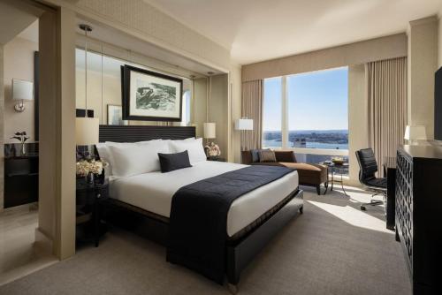 Connecting Hudson River View King Rooms