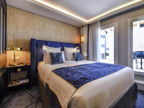 Superior Queen Room with Ocean View