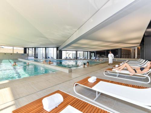 Superior Queen Room with Ocean View