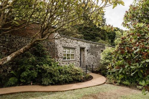 Cottage with Garden View