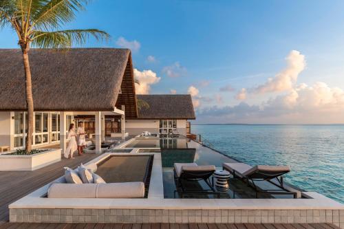 Sunset Three-Bedroom Water Suite