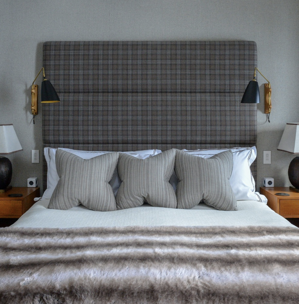 Auður - King Bed with Lofted Double Bed