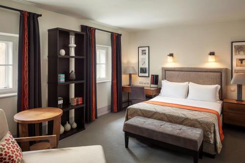 Classic Double Room