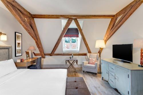 Premium Deluxe Prague Castle View Room