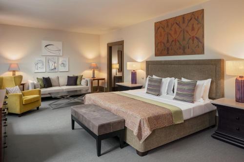 Junior Suite - City View