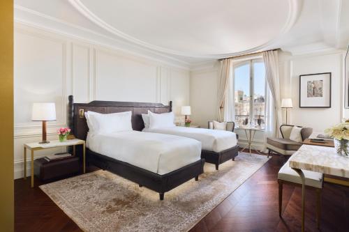Three Bedroom Grand Suite