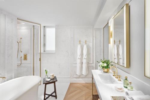 Three Bedroom Grand Suite
