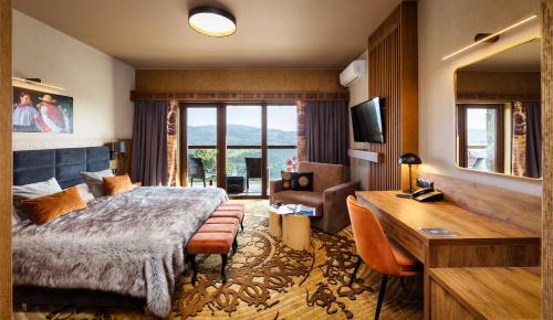 Double or Twin Room with Balcony