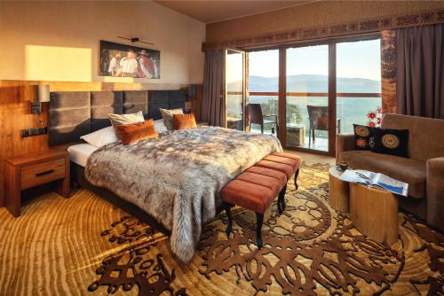 Double or Twin Room with Balcony