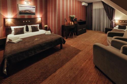 Triple room with balcony