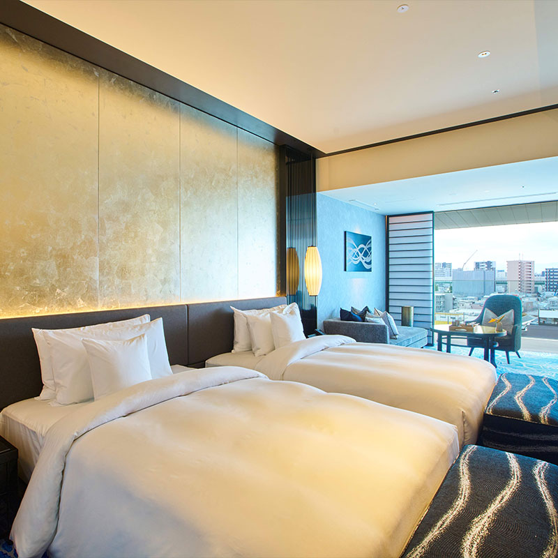 Luxury City View Twin