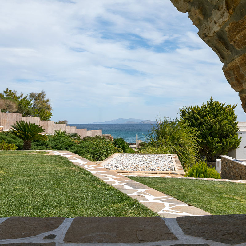 Cycladic Triple Room 