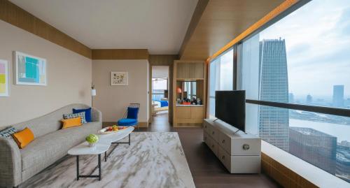 MGM Panorama River View Suite