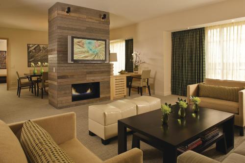 Governors Suite