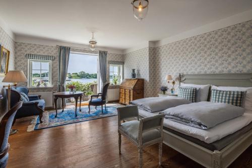 Junior Suite with Terrace