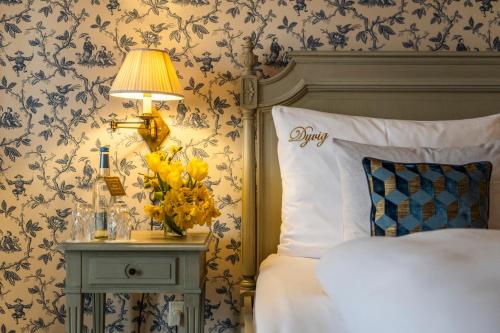 Junior Suite with Terrace
