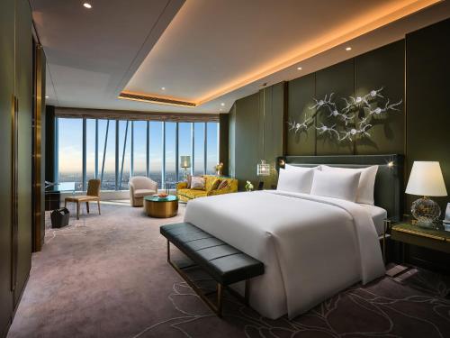 Premium Stateroom King
