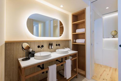Suite with Garden View