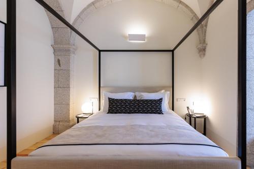 Suite with Garden View