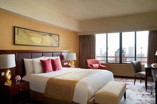 Club Premier Suite, Club level, 1 Bedroom Suite, 1 King