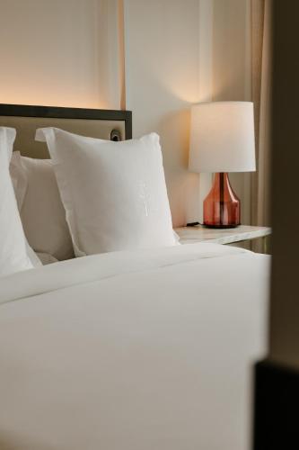 Deluxe Carré Doré Room - Mobility Accessible