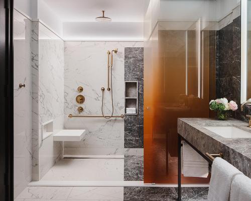 Deluxe Carré Doré Room - Mobility Accessible