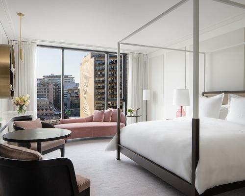 Deluxe Carré Doré Room - Mobility Accessible