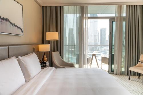 Ambassador Suite Burj Khalifa and Fountain View