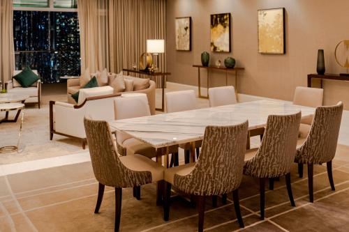 Ambassador Suite Burj Khalifa and Fountain View