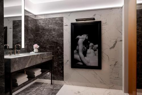 Premier King Room