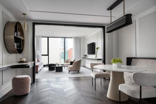 One Bedroom King Suite