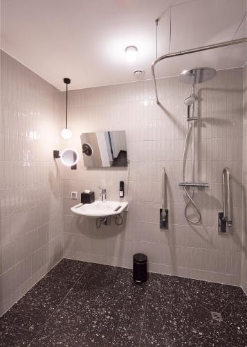 Double Room - Disability Access