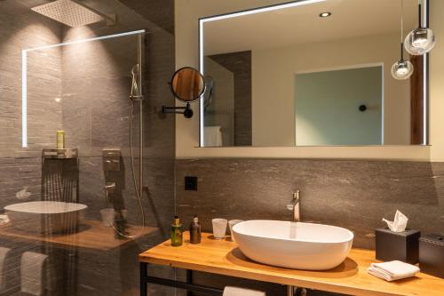 Superior Double Room West