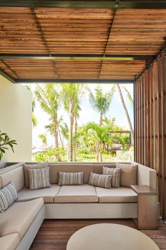 LUX* Pool Villa