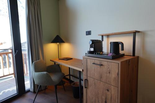 Double Room West
