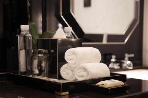 Executive River Suite