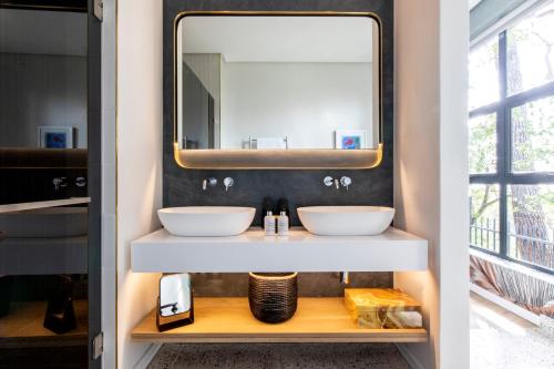 Luxury King Room