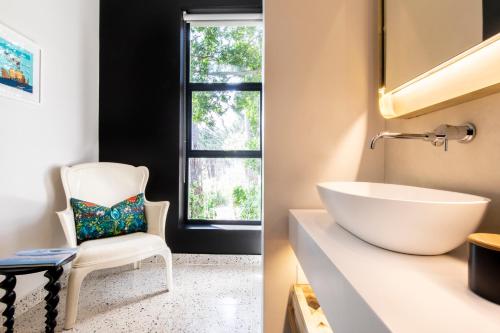 Luxury King Room