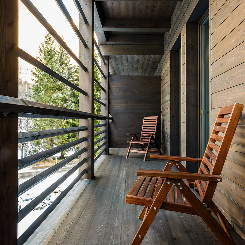 Family Room Quadruple Terrace