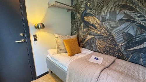 Single Room with Private Bathroom