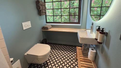 Double Room with Private External Bathroom