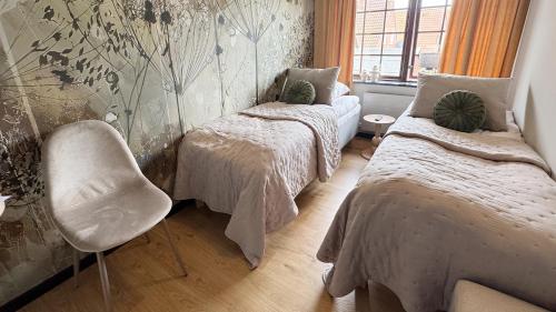 Double Room with Private External Bathroom
