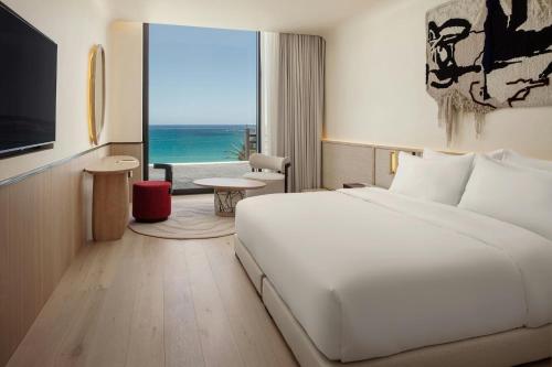 Executive King Guest Room with Ocean View