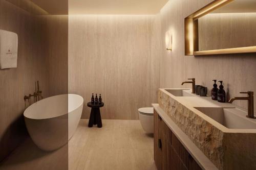 Azure One-Bedroom Junior Suite with King Bed